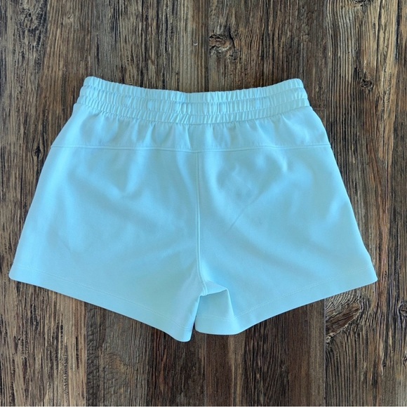 Member's Mark Luxe Shorts Womens Medium Mint Zest 4 Way Stretch Casual Lounge - Picture 2 of 10